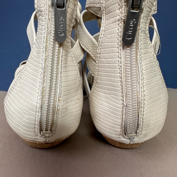 Sam Edelman Cream Lace-Up Sandals - Picture 8 of 10